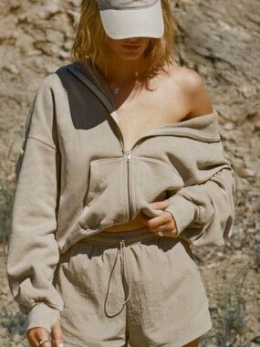 Joah Brown Zip Hoodie